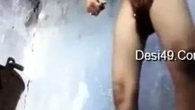 Today Exclusive- Desi Girl Record Nude Video For Lover