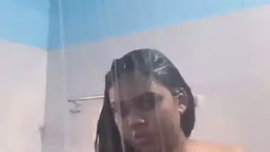 Oasi Das Nude Bathing – New video