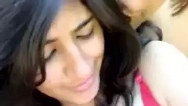 Hindi outdoor porn of college girl bunk class for sex masti with bf