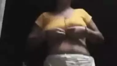 Webcam model thinks her huge Desi tits are better than any porn