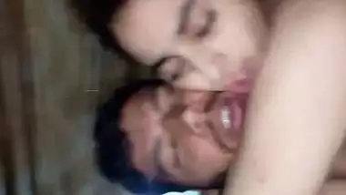 Desi girl nude romance and shaved pussy viral fucking