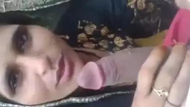 Lund Walli Women Por Com - Rajasthani Aunty Ka Blowjob Bade Lund Ke Sath indian tube porno