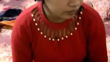 Bangladeshi kudi ki naked video captured by broker