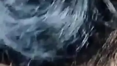 Today Exclusive- Sexy Desi Girl Blowjob And Boob Pressing In Car