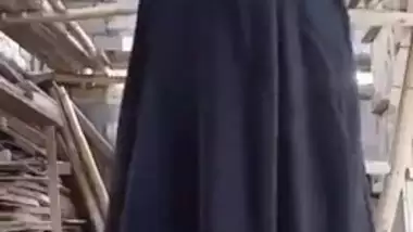 Bfvideowex - Desi Girl In Burka Showing Boobs indian tube porno