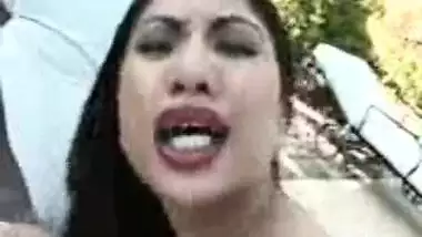 Delhi girl Neeta agrees to do gaand phaaru anal fuck with desi neighbor