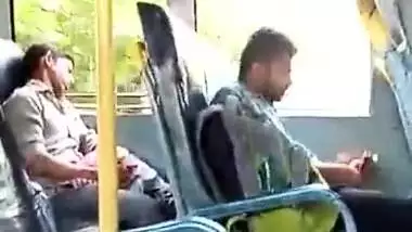 Another tarki guy masturbating in BUS while knowing side passanger girl recording