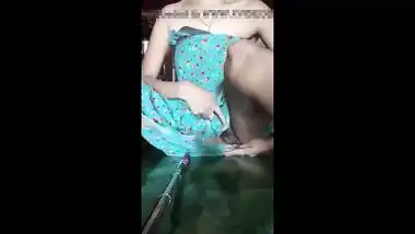 Oriya hot villag girl make fing video for her jija