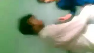 Cute college student boobs and pussy is enjoyed by her classmate in the class