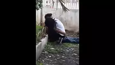 Horny college couple enjoy a quick outdoor fuck with lover