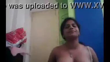 Saree sex movie scene of mature boss and servant in the kitchen