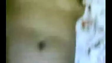 Desi Indian Girl Bindu Nude Showing her Pussy & Fucked By Lover Mms