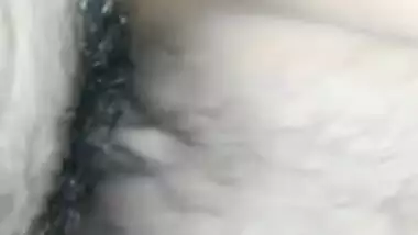 Sweet Indian pussy nicely drilled with Desi XXX cock in MMS video