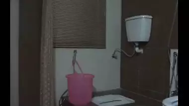 Hidden web camera hardcore home sex scandal of sexy Indian wife Hindi