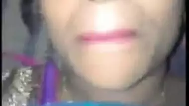 Desi couple fucking hard and record sex in mobile cam