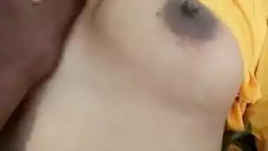 Desi stepdaughter moans while man nails her pussy in XXX video MMS