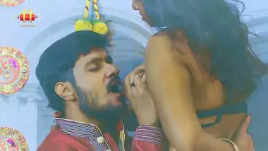 Dhunuchi Nach – HDRip 11UpMovies Hindi Short Film