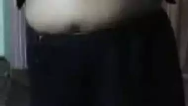 After nice sex Desi mature with medium XXX breasts puts on clothes