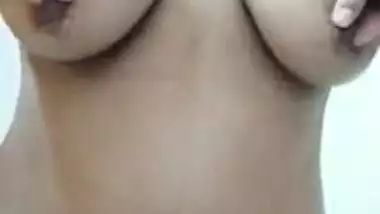 Bangladeshi Beautiful Sexy Girl Showing And Playing With Her Boobies Part 2
