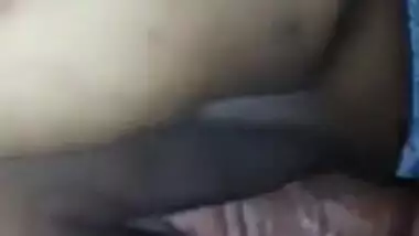 Art of Paki chudai sex in amateur XXX video of hairy male and busty wife