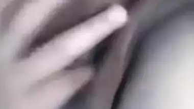 Desi teen girls show boob selfie cam video