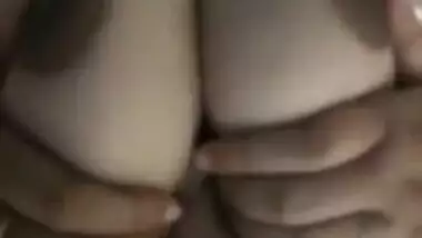 Desi girl makes solo XXX video of herself stripping down under the fan