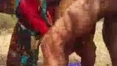 Sanileoniporan - Outdoor Doggy Sex With A Wench In A Village indian tube porno