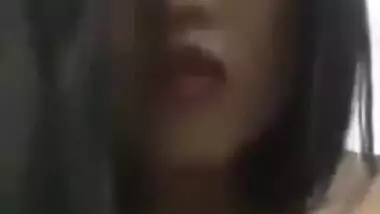 Excited Indian hottie records solo video hoping to become porn star