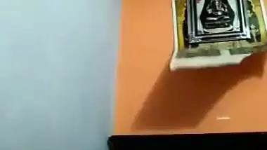 Fingering video of Tamil aunty from south India