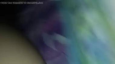 DESI WIFE NE BOYFRIEND SE CHOOT ME TEL LAGA KE HATH V LUND L