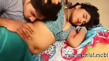 Desi Bhabhi And Indian Bhabhi - Bhabhi Ke Ghr Gya Nasta Kr Ne Or Bhabhi Ke Sath Romance Kiya