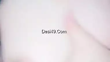 Marvelous Desi webcam model gladdens men with tits during the porn show