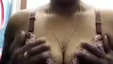 Chubby Desi girl flashes saggy XXX tits during video chat with BF