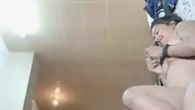 Nice MMS video of Desi couple having XXX lovemaking in a hotel room