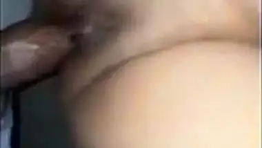 Pervert shoots Tamil porn with his friend’s desi GF