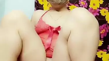 Deepika Bhabhi In Black Saree Changing Dress And Masturbating Trying To Piss Tango Premium