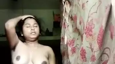 Today Exclusive- Desi Village Girl Record Her Nude Video For Lover Part 2