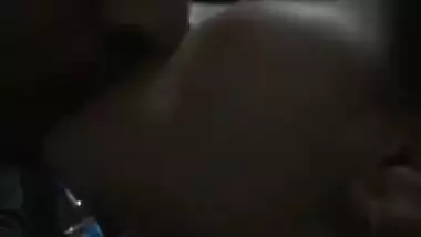 Paki bhabhi sucking hubby friend and getting her lusty pussy fucked doggy