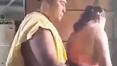 Fucking His Wife While She Working in Kitchen…Standing Fuck From Behind