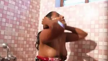 Tamil Aunty Boobs Nipple Pulling indian tube porno