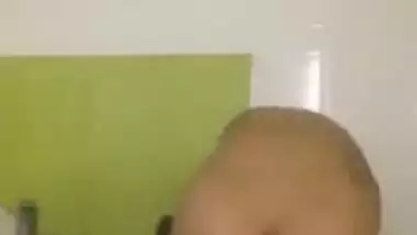 Indian model makes her XXX breasts public as well as sex vagina