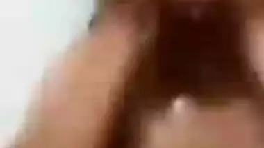 XXX footage of Bengali Desi babe who likes capturing herself in bath