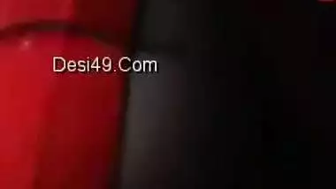 Exclusive- Cute Look Desi Girl Showing Her Boobs And Pussy On Video Call