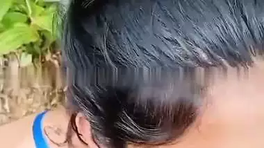 Outdoor HD desi porn of a sexy girl fucking in bushes