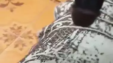 Dusky Tamil MILF wet pussy fucking after blowjob