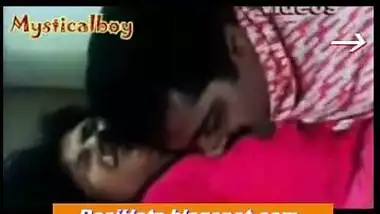 Mallu guy removed saree of amllu aunty and doing sex in telugu desi mo