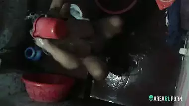 Spy video of village aunty taking bath in outdoor taken by her son's best friend