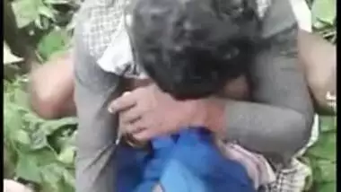 Desi mms - Slut wife getting caught cheating with older neighbour outdoor