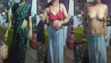 380px x 214px - Videos Hindi Mein Sexy Video Bade Logon Ka indian xxx movies at  Hindiclips.com