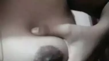 Today Exclusive -cute Desi Girl Shows Her Boobs And Pussy On Vc Part 1